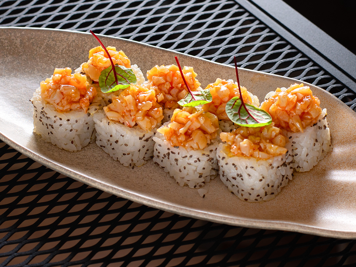 Ролл тартар с креветкой