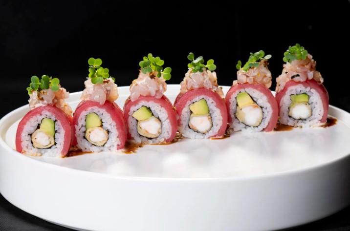 Ролл Никкей с Тунцом и Сибасом