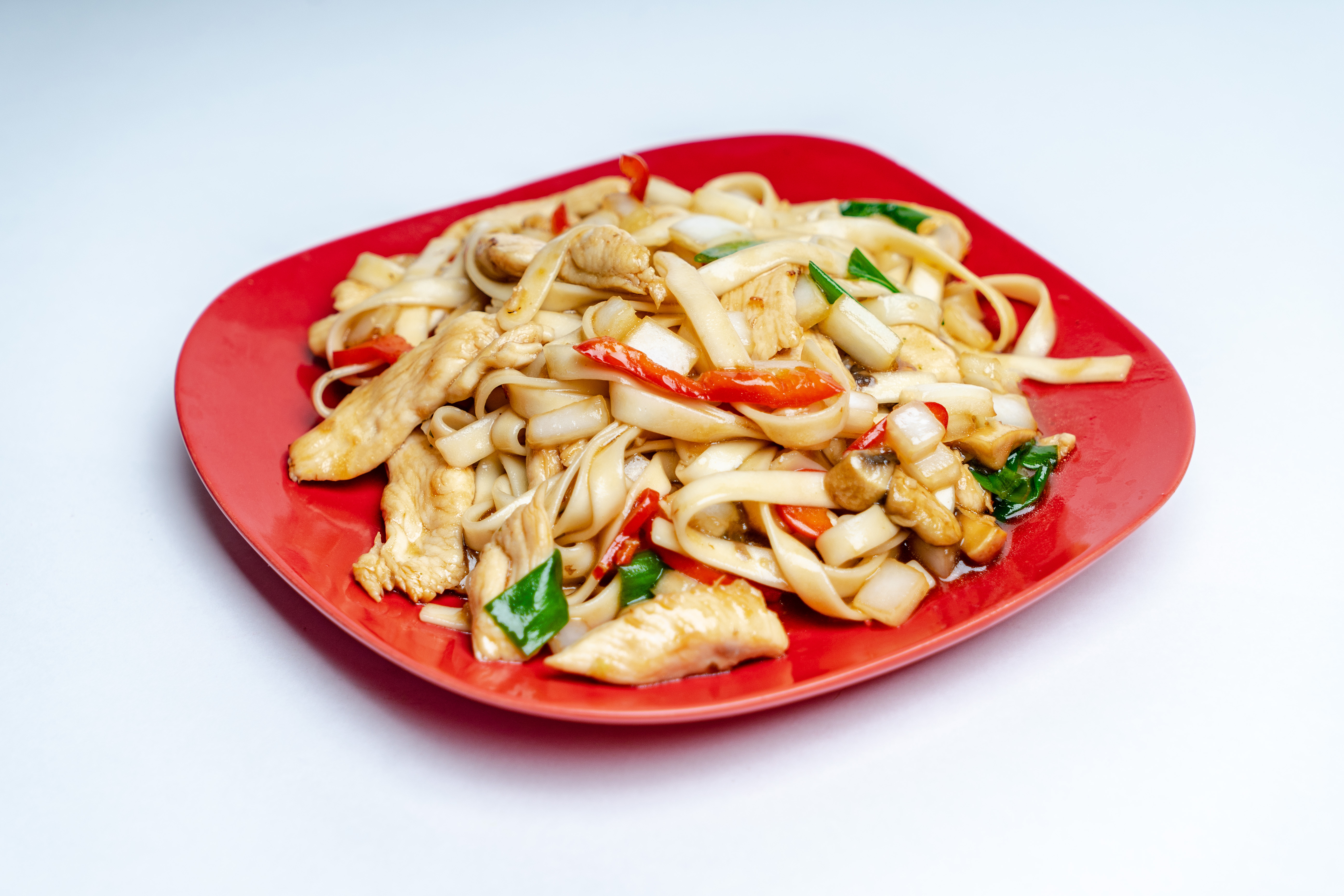 Паста со свининой и грибами