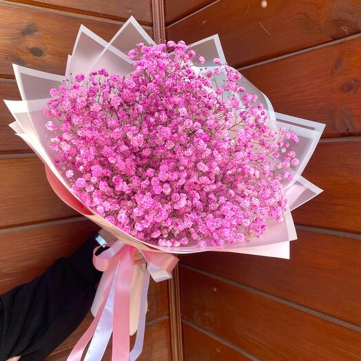 Букет из розовой гипсофилы