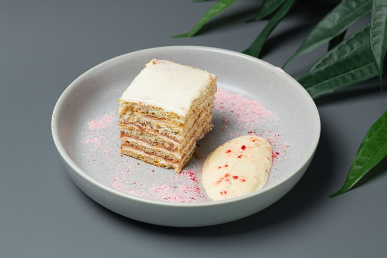 Молочная девочка