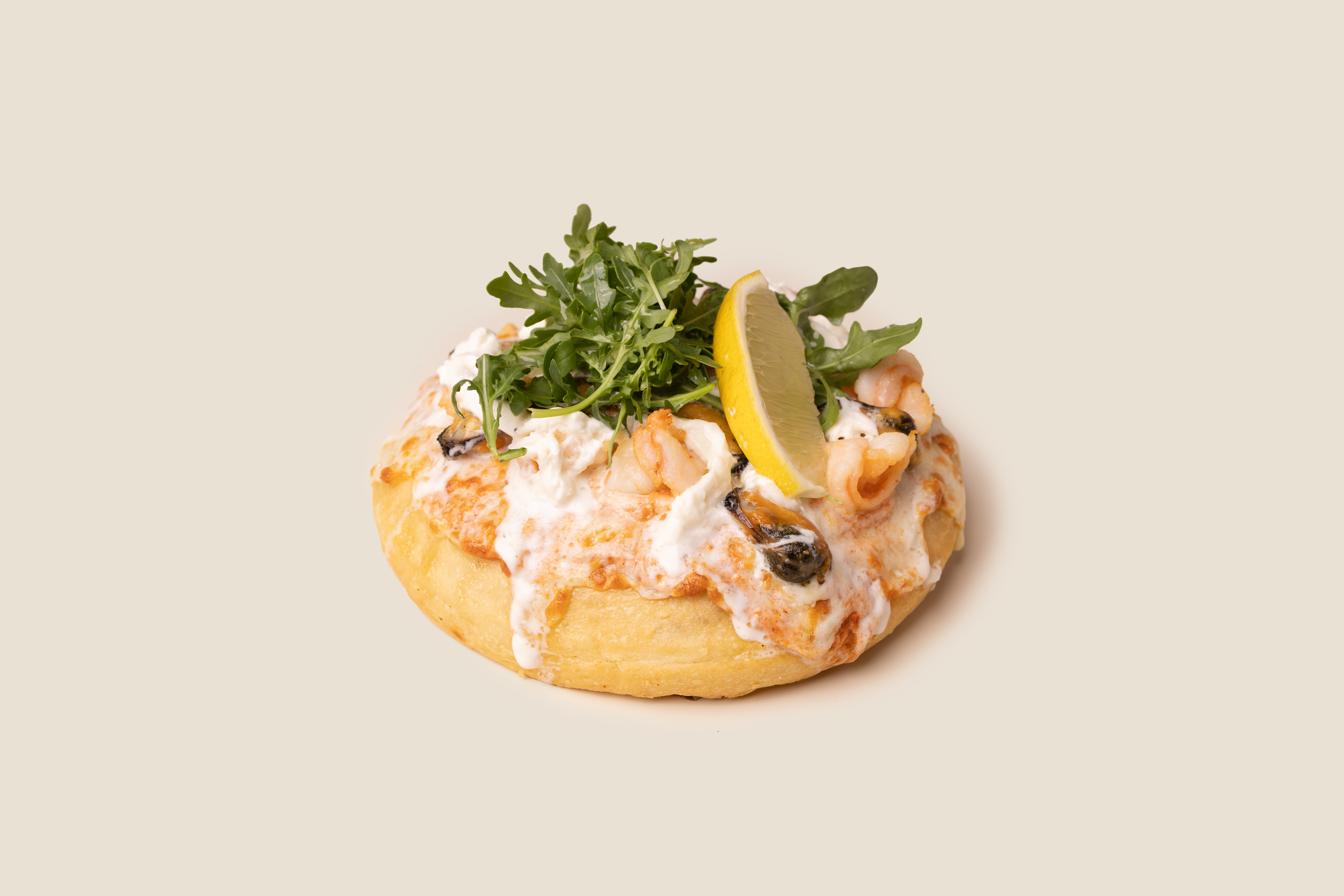 Frutti di Mare с тигровыми креветками, кальмаром и мидиями