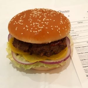 Фирменный гамбургер