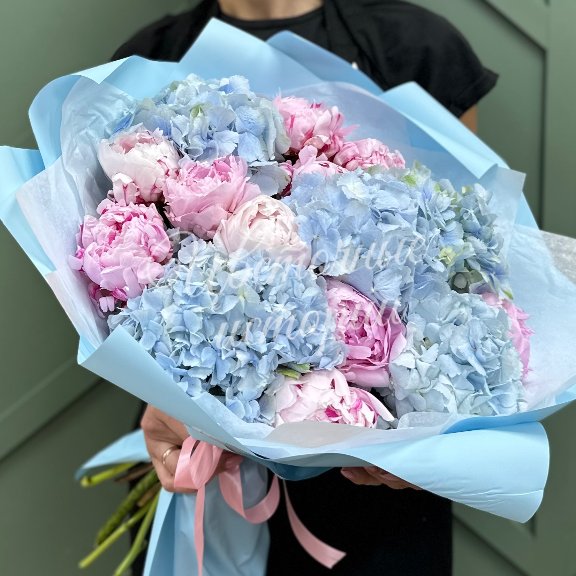 Букет из пионов «Мечты любимой»