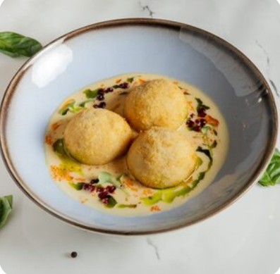 Щучьи котлеты с соусом Бер блан