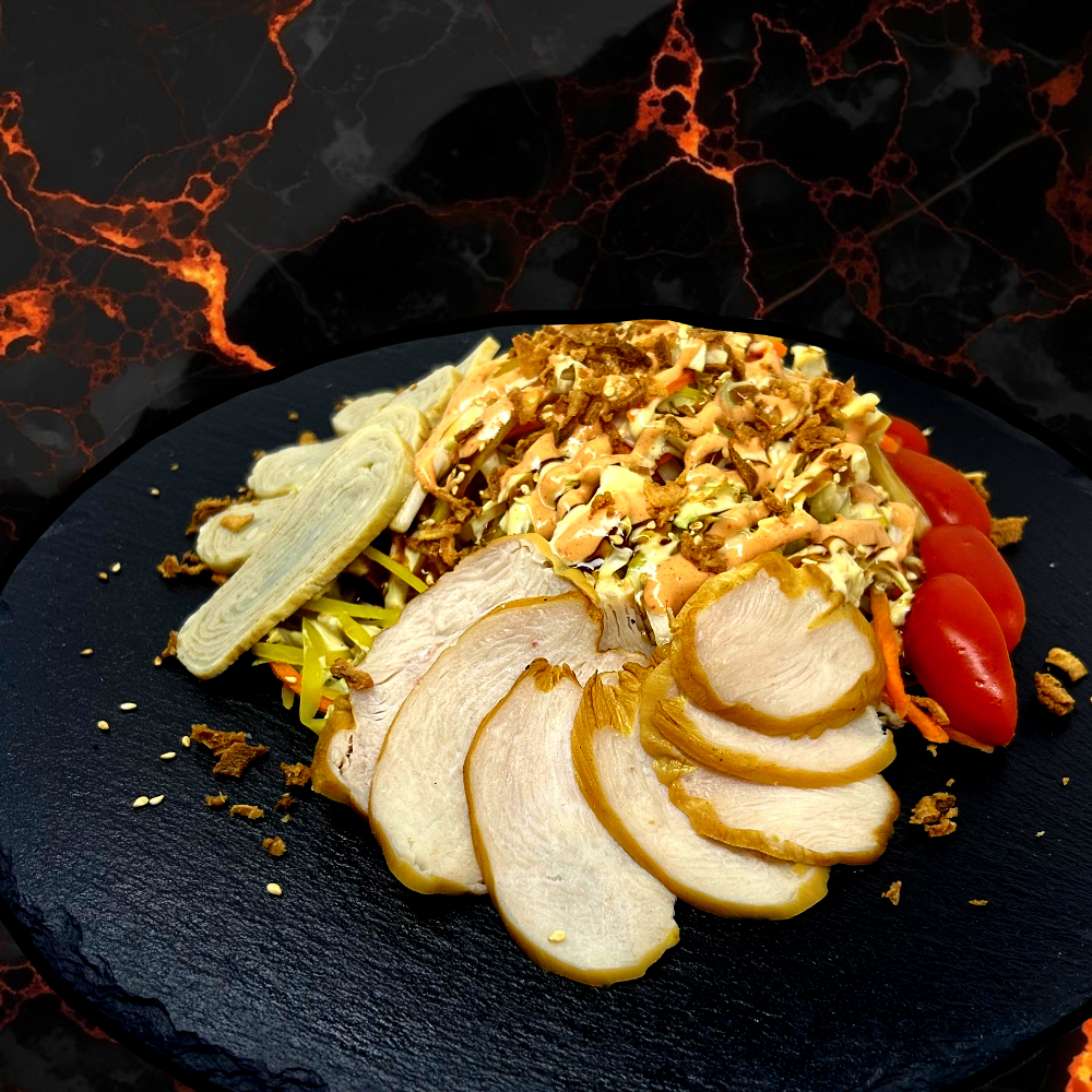 «Кунсей тори сарада» (копчёная курица)