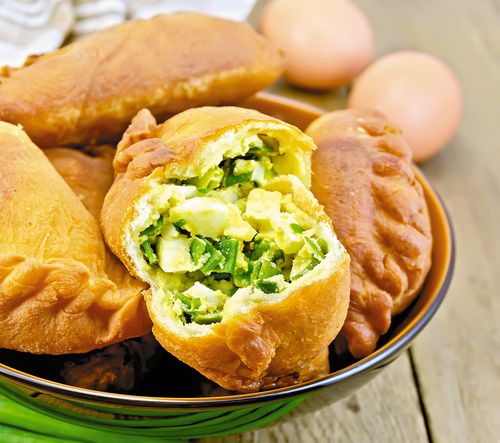 Пирожки с яйцом