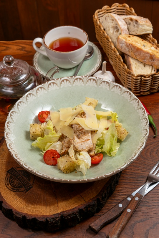 Салат с индейкой