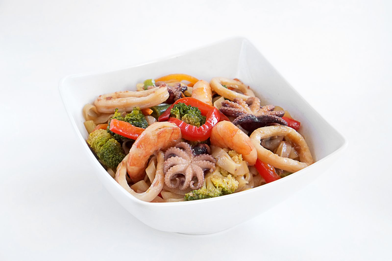 Wok с морепродуктами