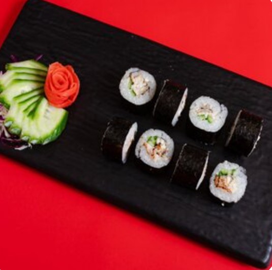 Ролл Унаги маки