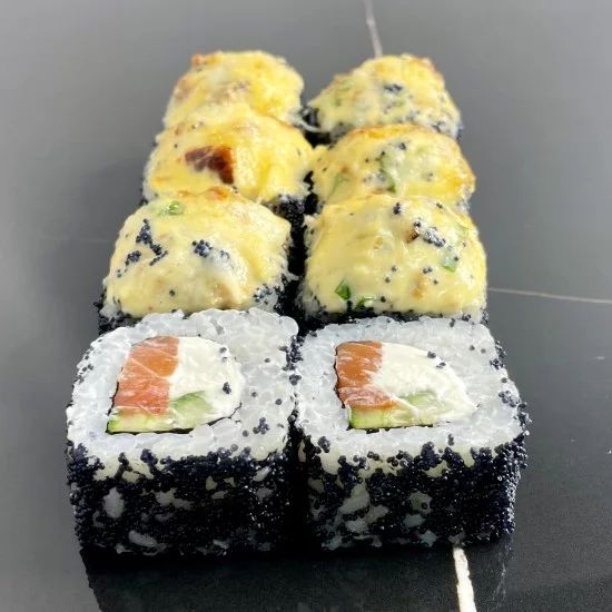 Запеченный угорь-лосось 