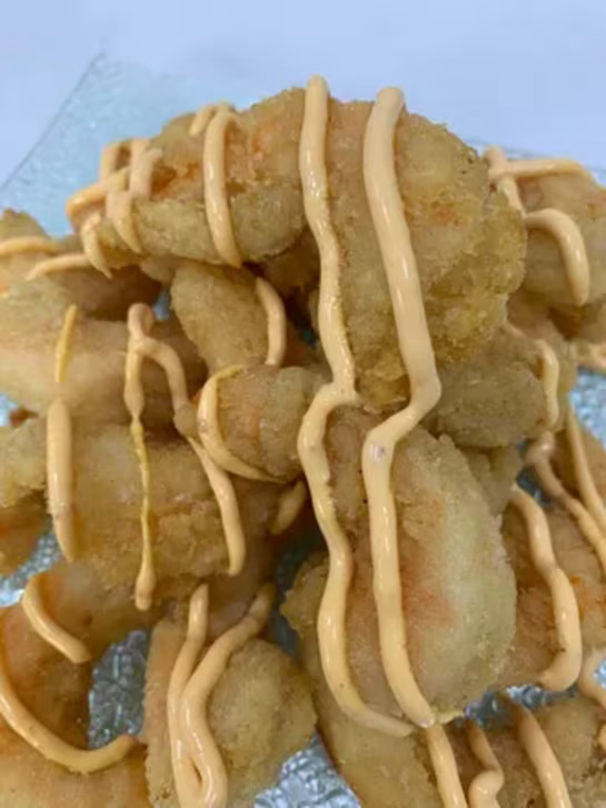 Хрустящая креветка под соусом спайси