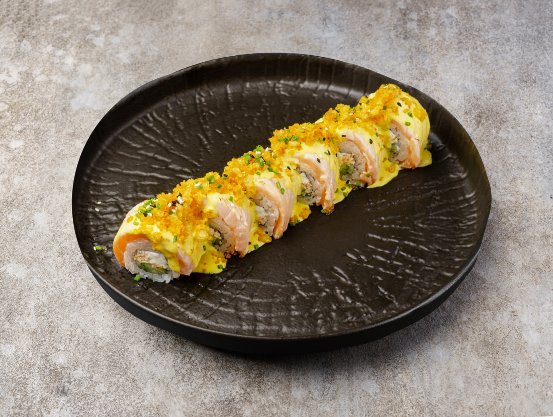 Ролл опалённый лосось-краб 260гр.