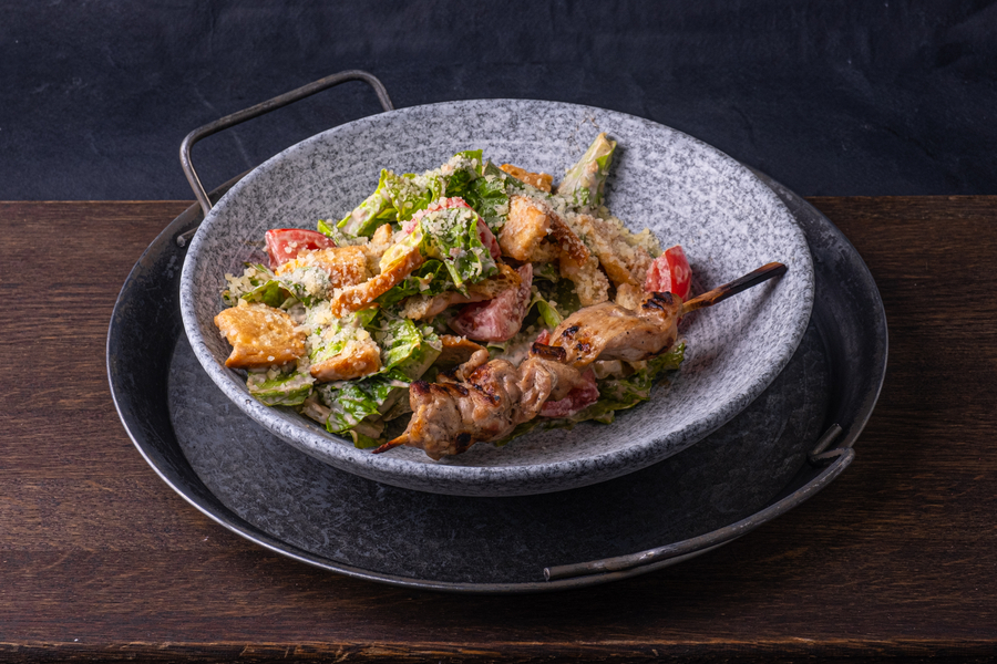 Цезарь с курицей