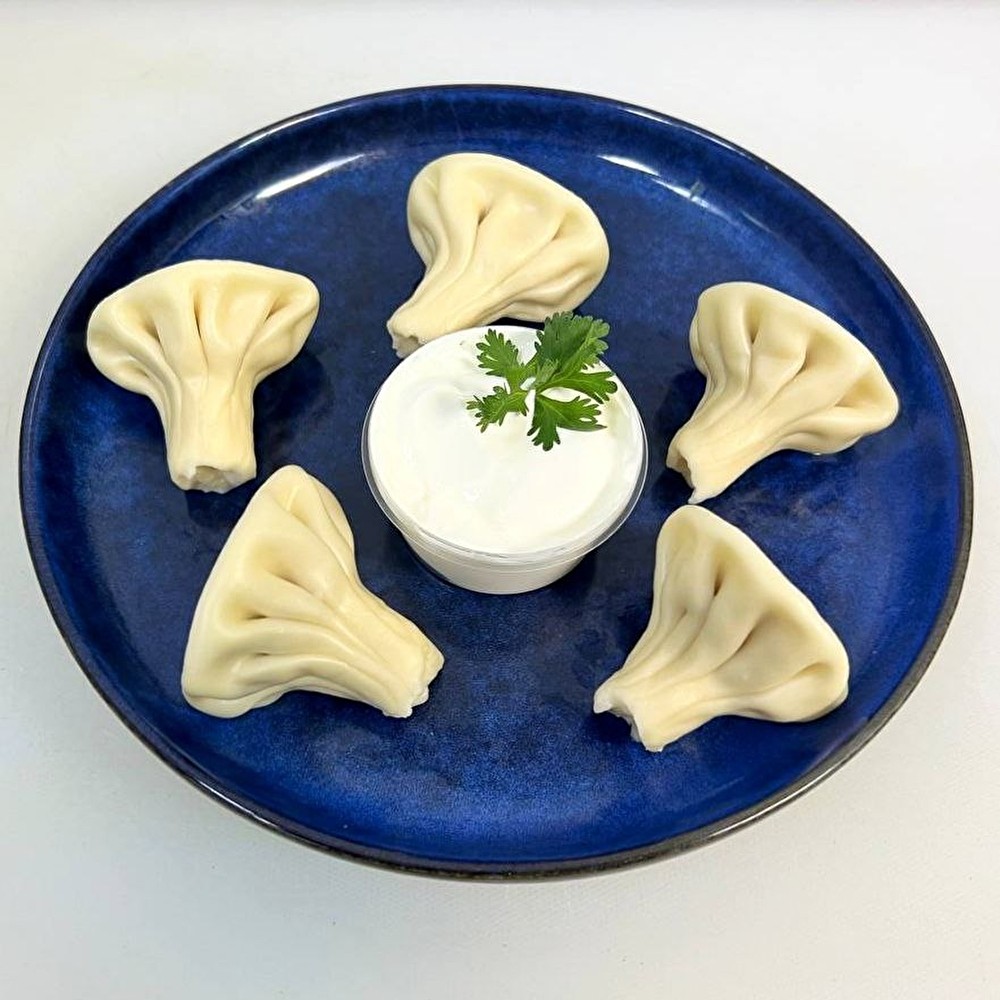 Варёные хинкали классические (свинина-говядина с зеленью) мини