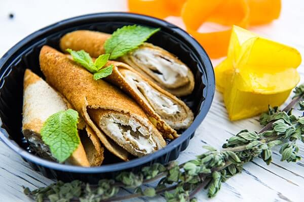 Блинчики из овсяной муки с творогом