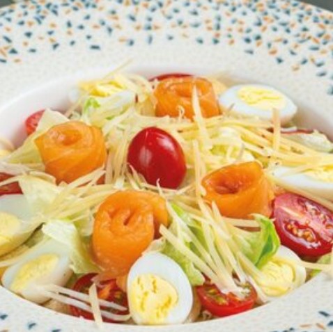 Цезарь с лососем