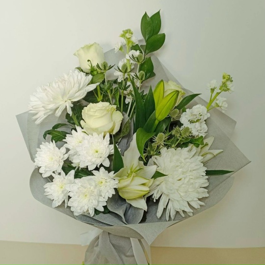 Сборный букет «Белая сказка»