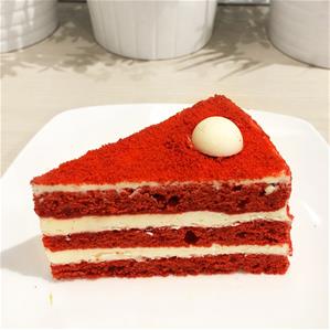 Красный бархат кусок