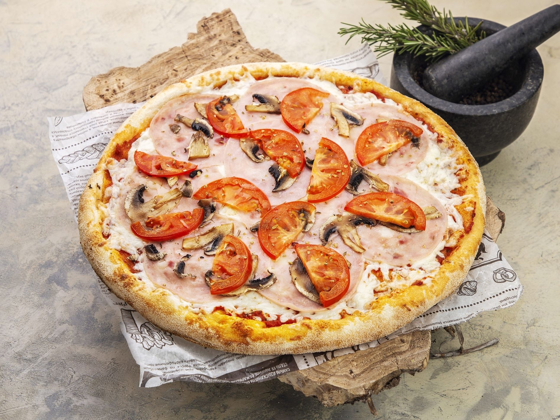 Пицца ветчина и грибы 40 см