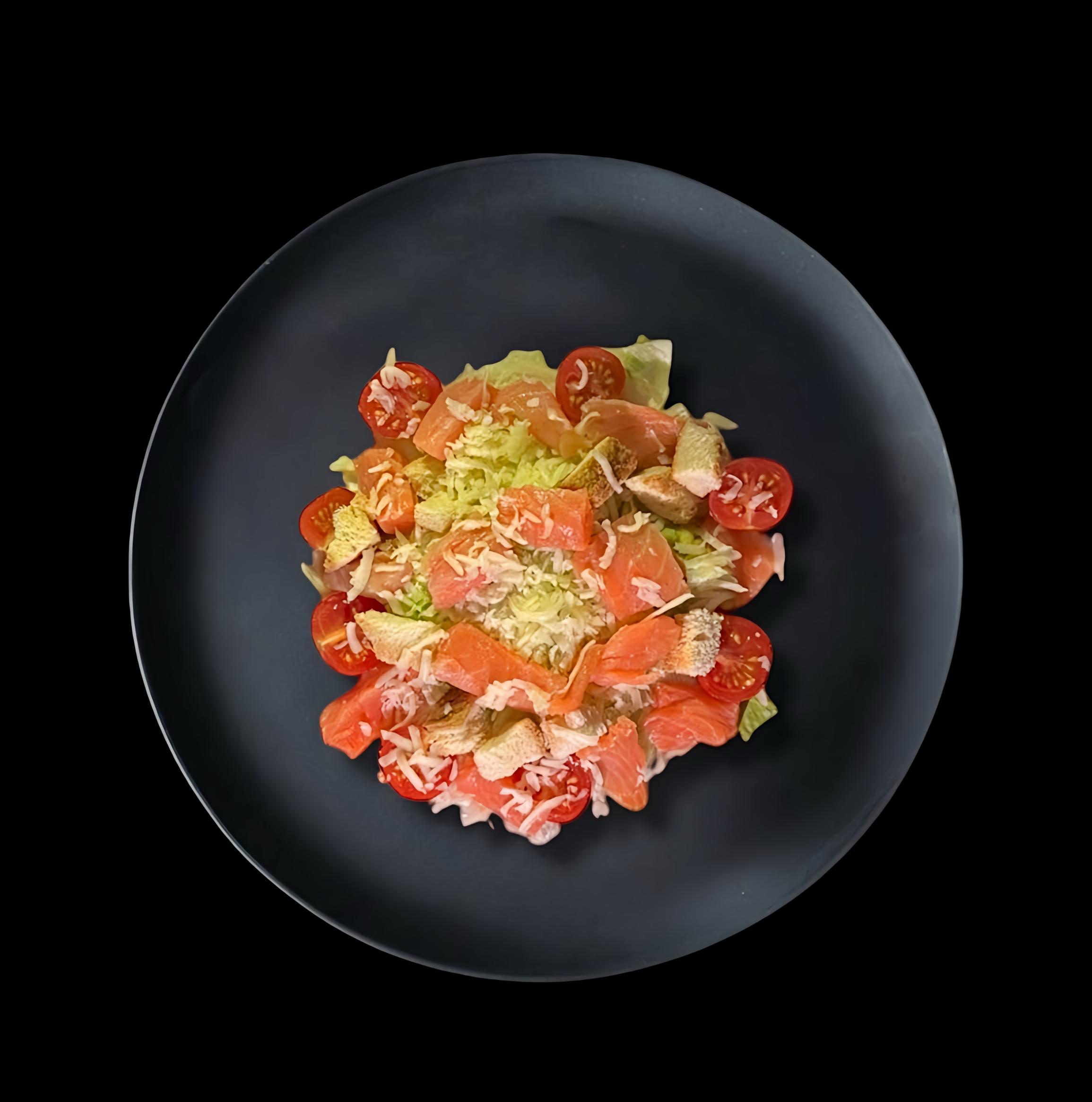 Салат Цезарь с лососем