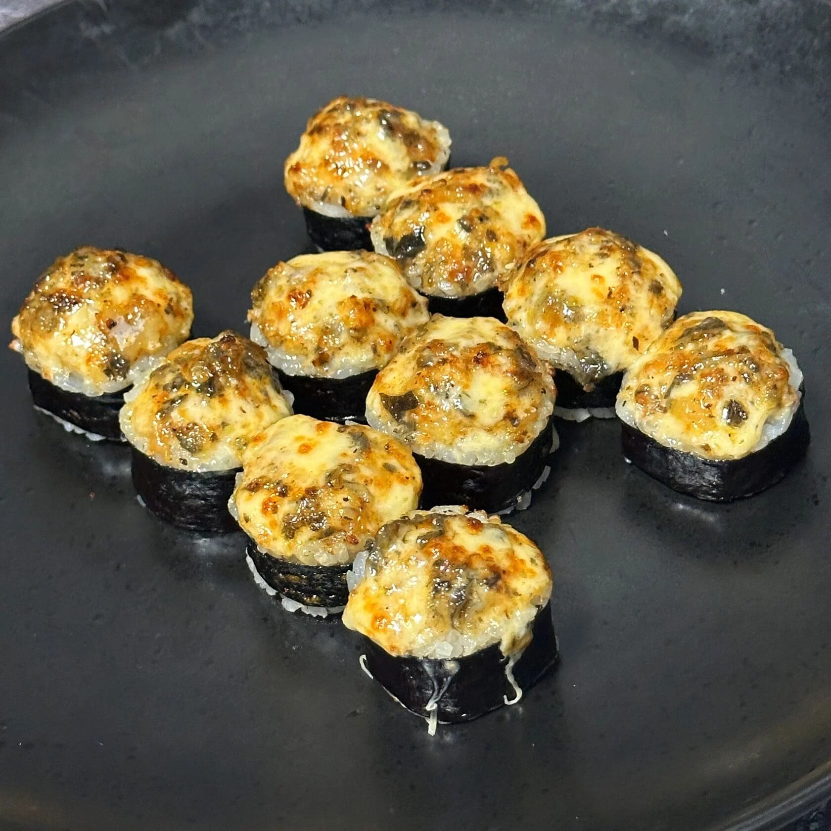 Сырно-чесночный с угрем