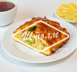 Пирог с курицей и брокколи 500 гр.