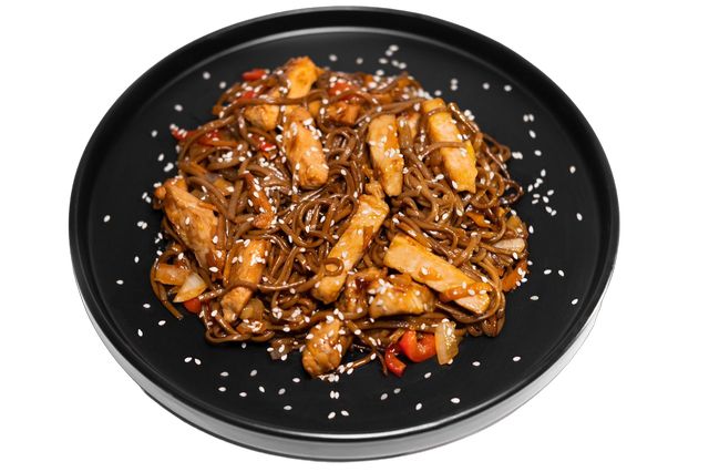 Wok острый со свининой