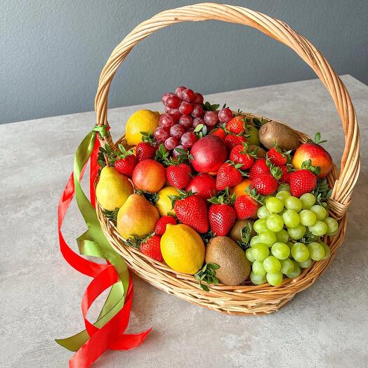 Фруктовая корзина съедобный подарок