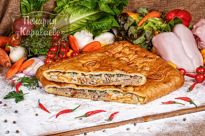 Пирог слоеный с индейкой, овощ 0,75 кг.
