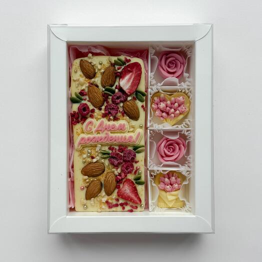 Набор с розовой плиткой ручной работы и розами