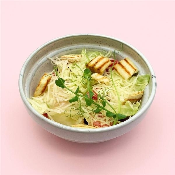 Цезарь с курицей