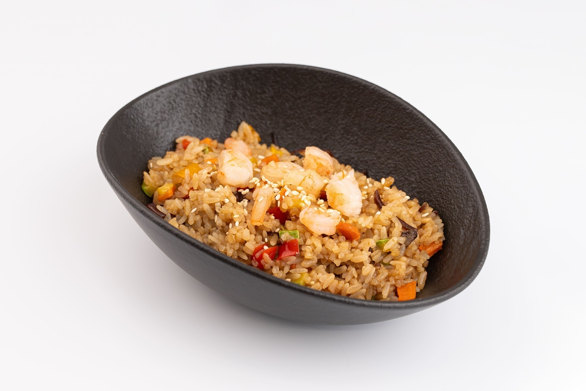 Жареный рис с креветками