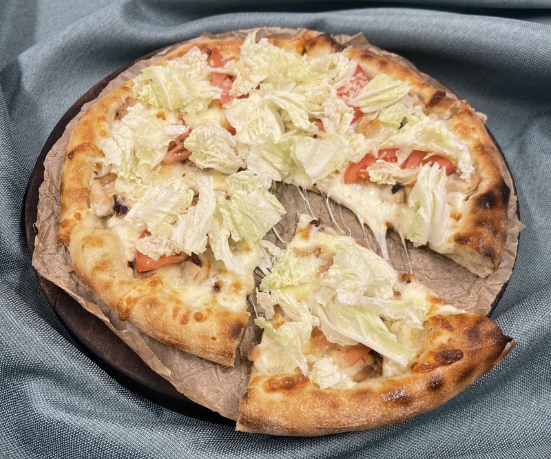 Цезарь с курицей 32 см