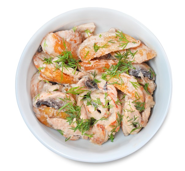 Картофель с курицей, грибами+сметан.соус