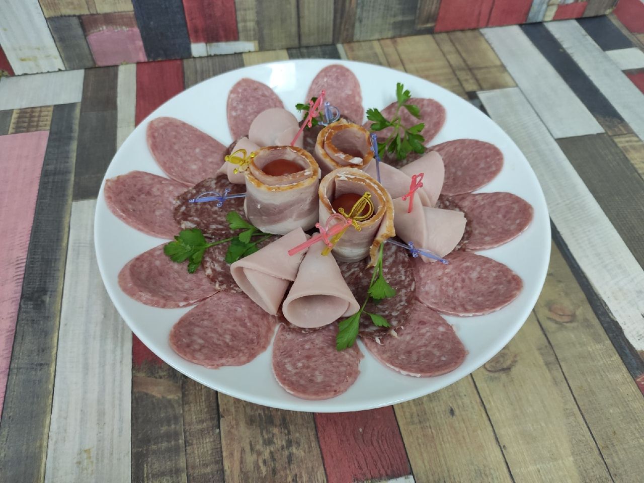 Ассорти мясное