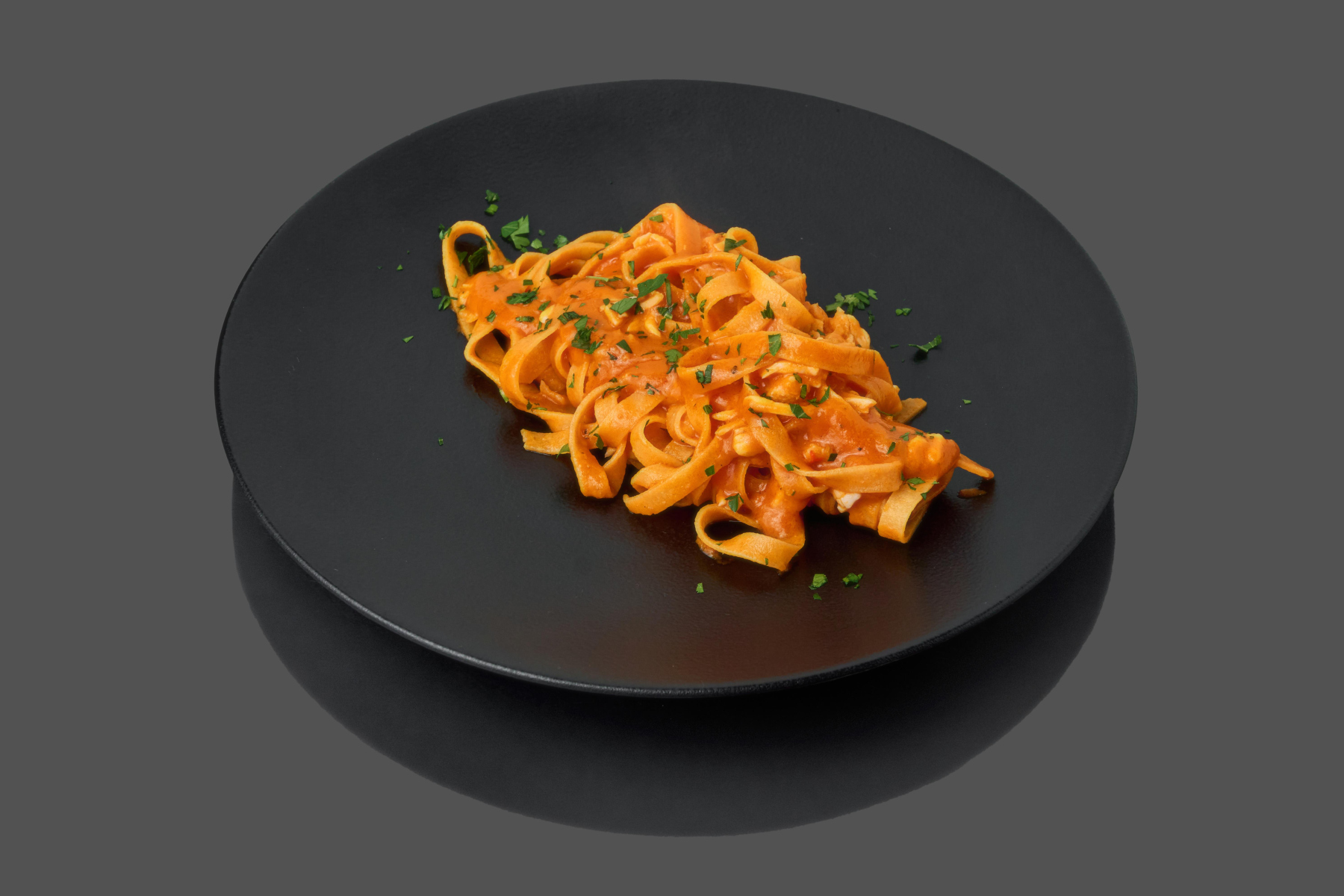 Красная паста с крабом