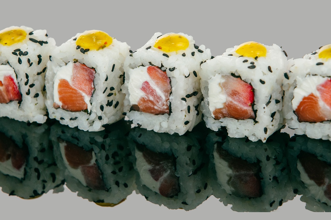 Ролл Ичиго Сальмон (8шт)