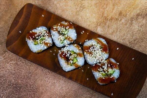 Унаги-Маки 10 шт Чибис