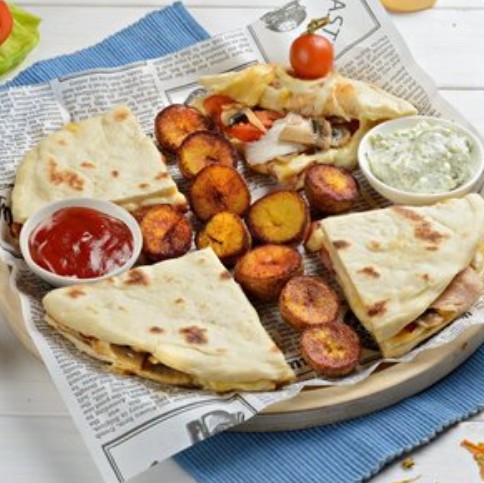 Скепасти с курицей и грибами