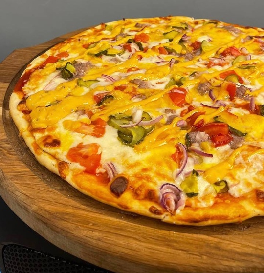 Burger pizza