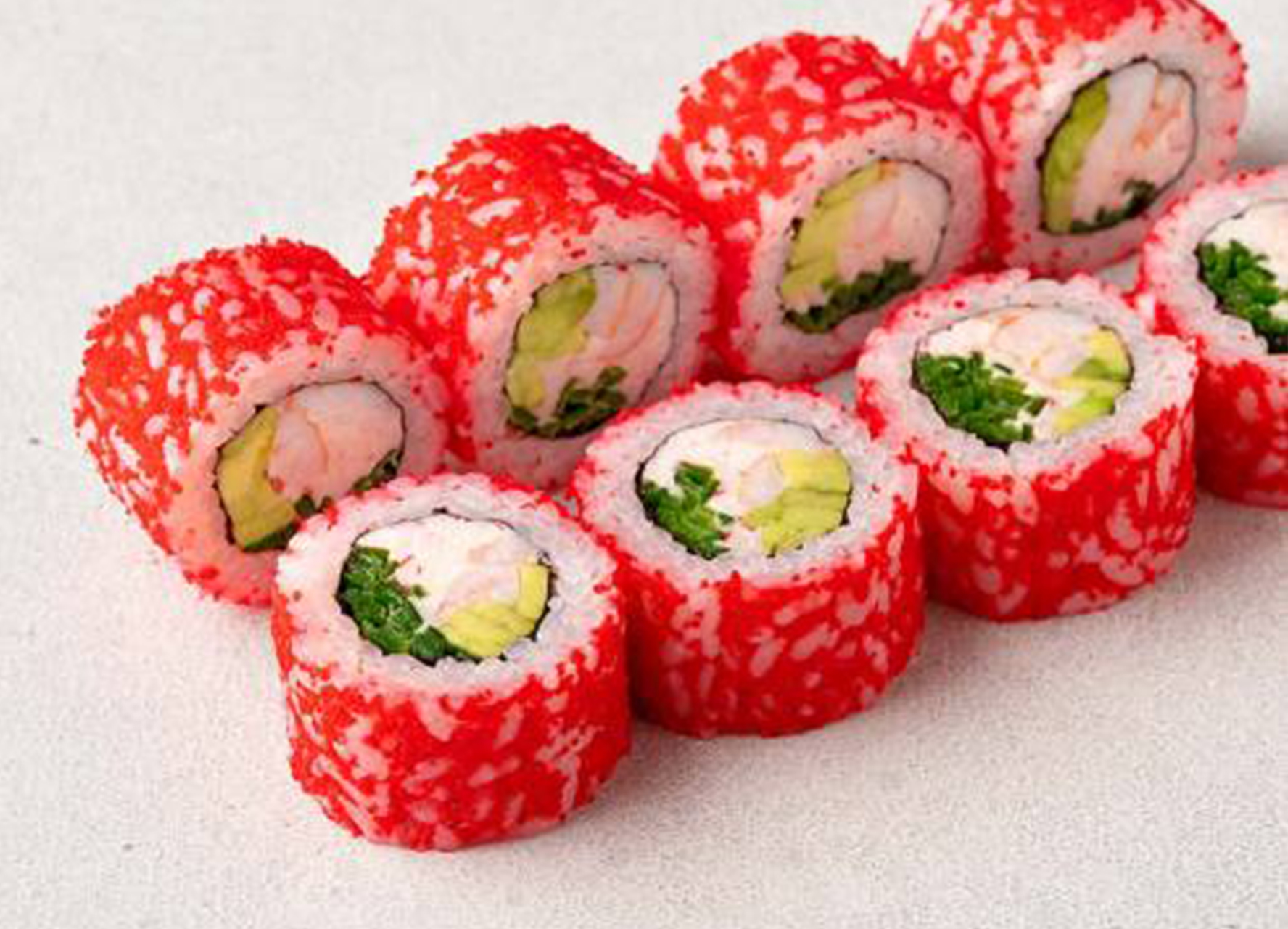 Ролл Калифорния с тигровой креветкой