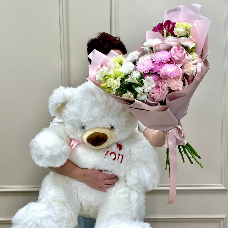 Авторский букет + мишка