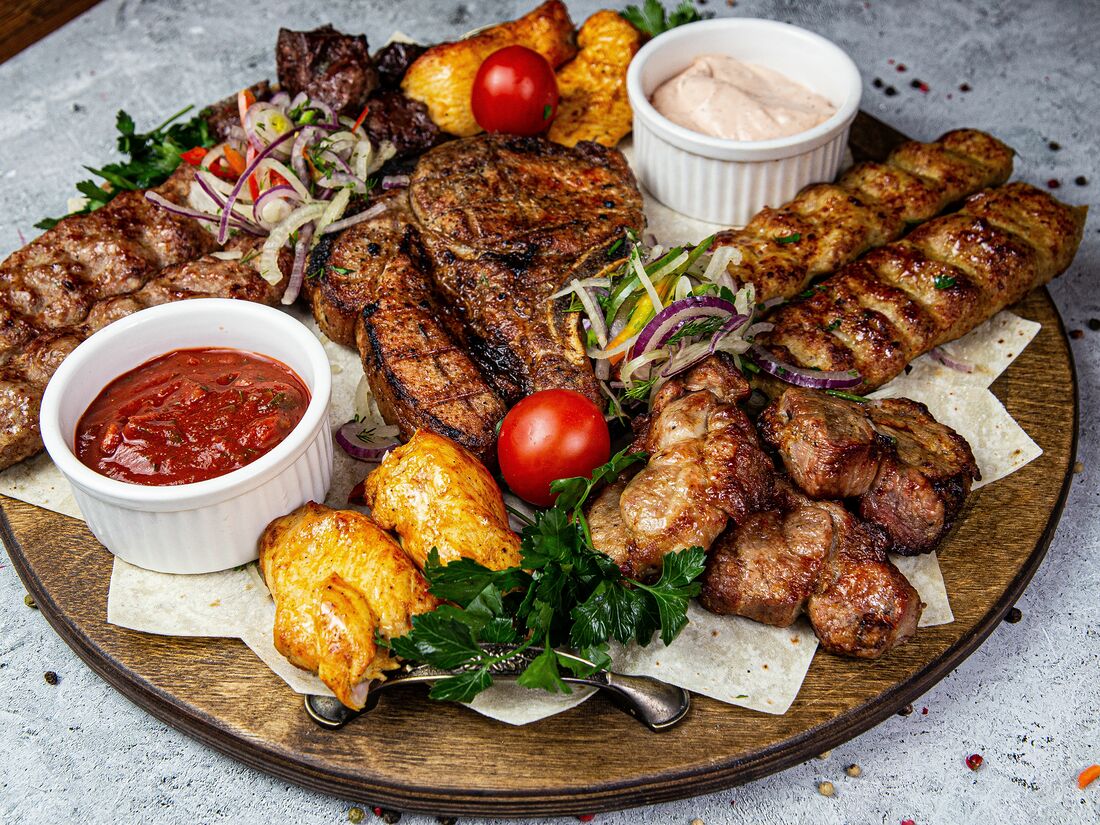 Ассорти из шашлыков