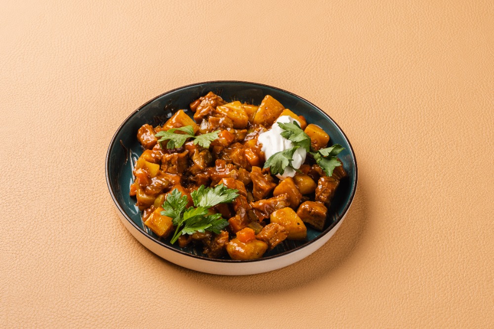 Жаркое с говядиной