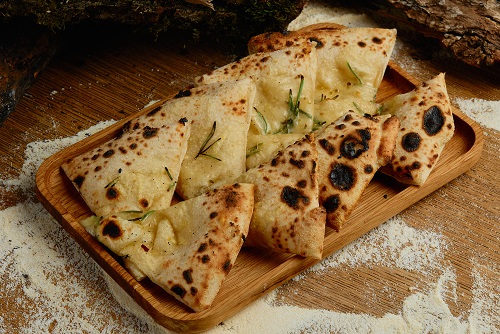 Фокачча с розмарином