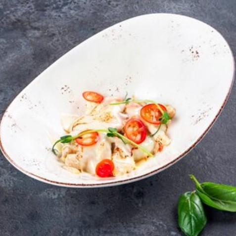 Фрикасе из курицы под сырным соусом