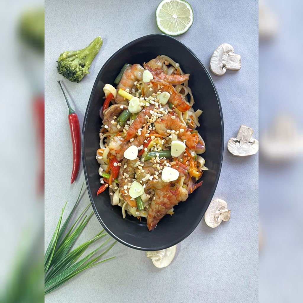 Креветка с соусом WOK