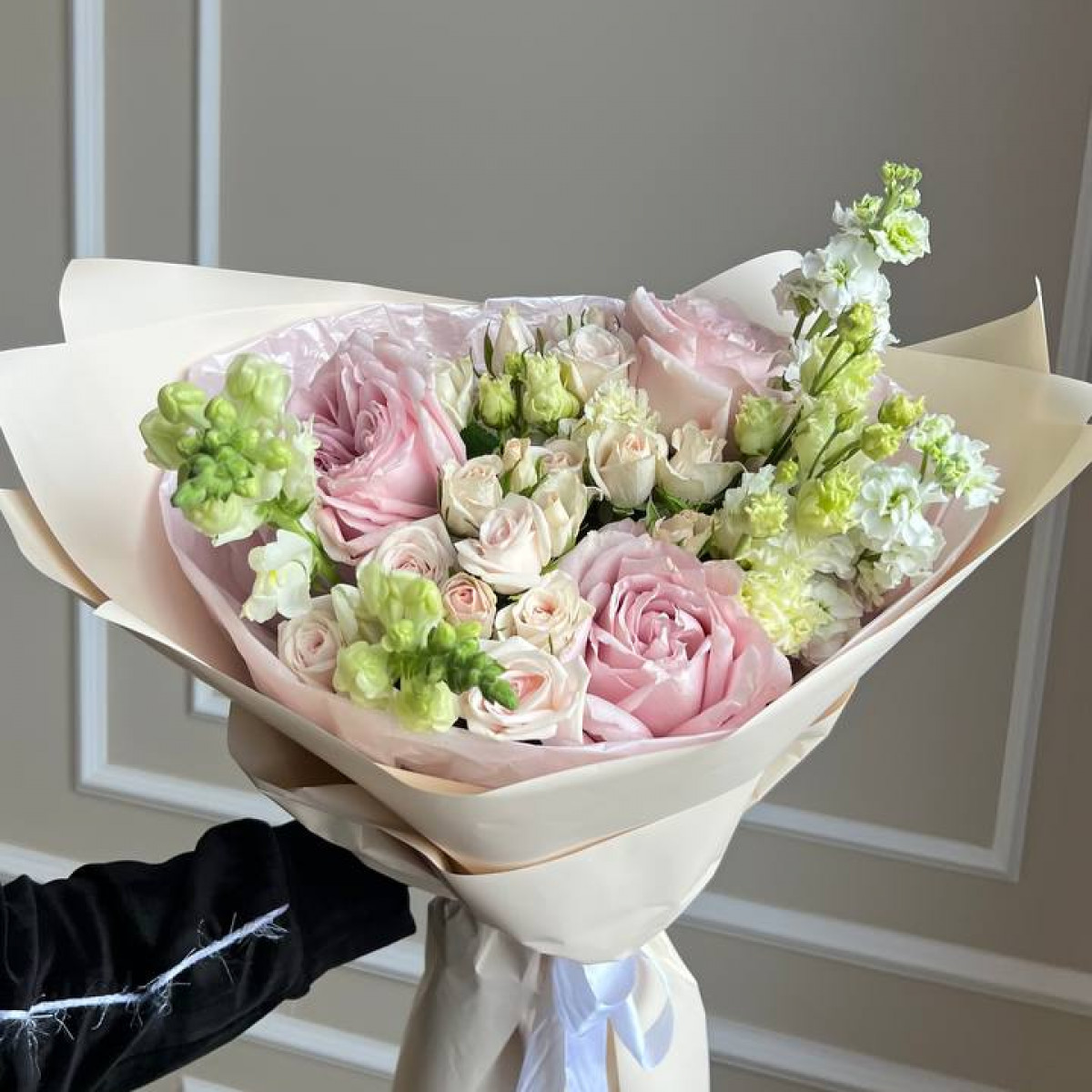 Авторский букет (предзаказ) 225