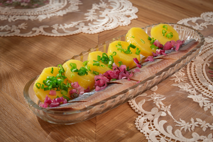 Закуска из селедочки с картофелем